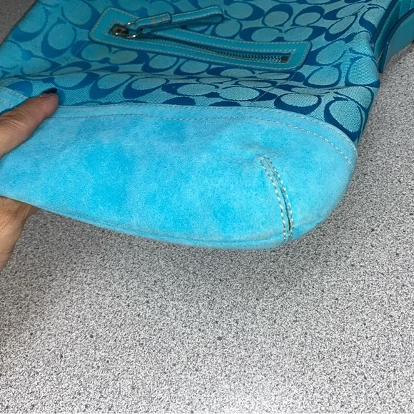 Coach Vintage Signature Slim Duffel Shoulder/Crossbody Bag EUC - Picture 8 of 16